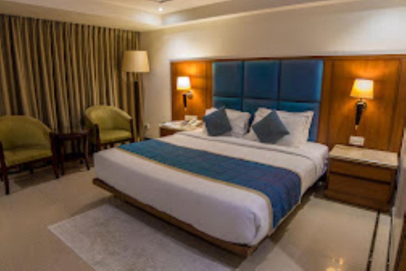 King Suite photo 1