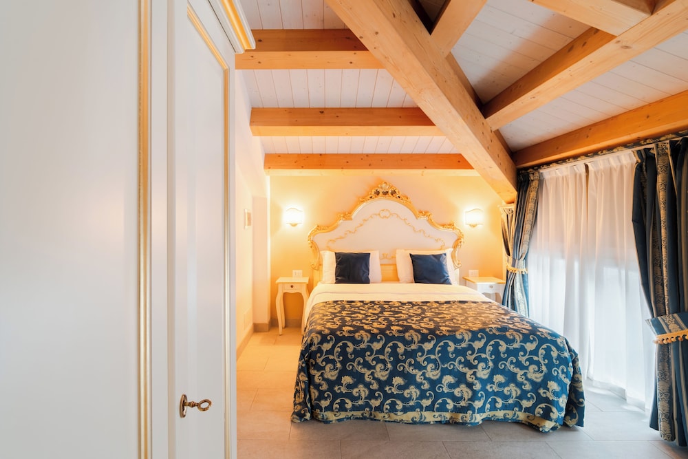 King Room photo 2