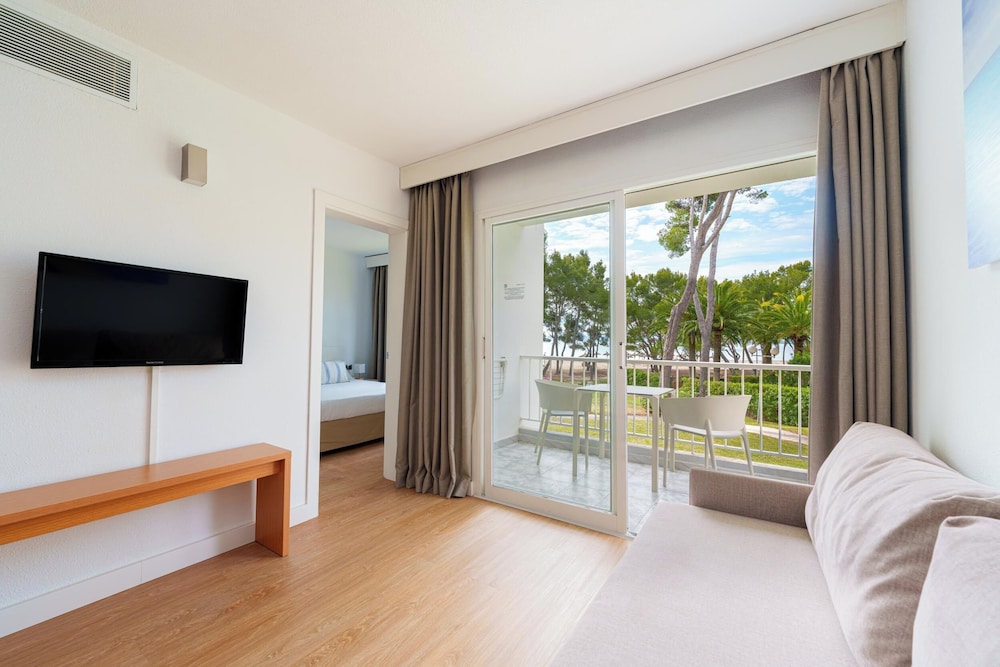 Apartamento, 1 Dormitorio, Balcón, Vista Parcial al Océano (2 Adultos + 1 Niño)