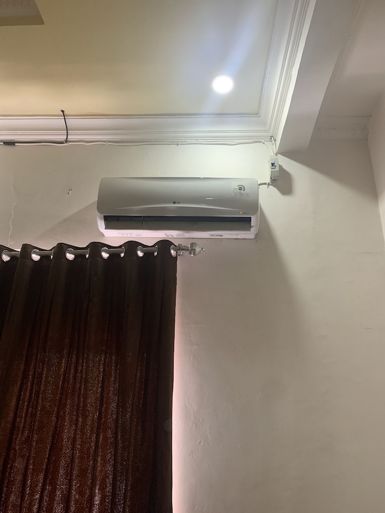 Standard Double Room - Photo 4