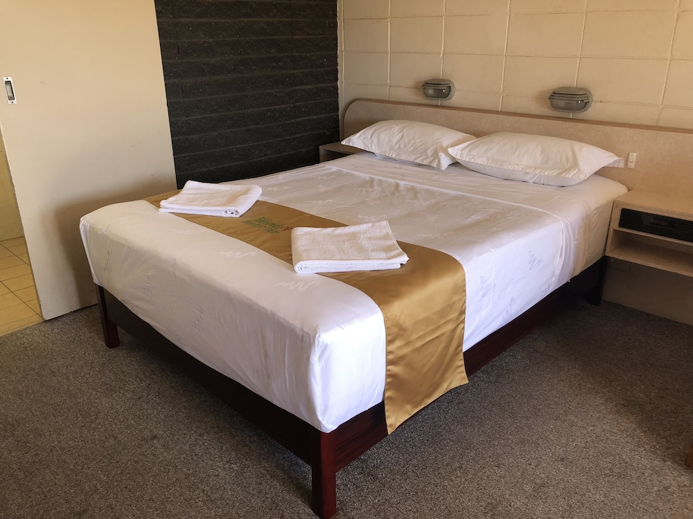 Motel Room photo 1
