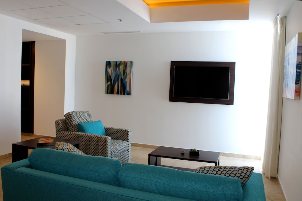 Suite, Multiple Beds