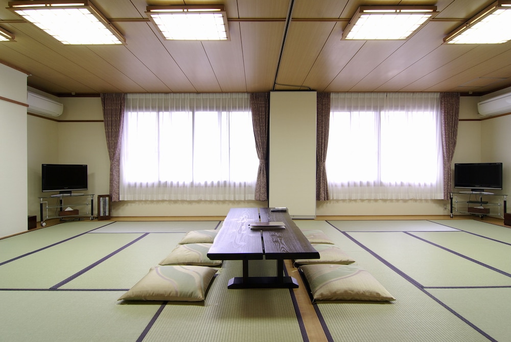 Standard Room, Japanese Futon, Shared Bathroom (for 4-6 people), Non Smoking photo 1