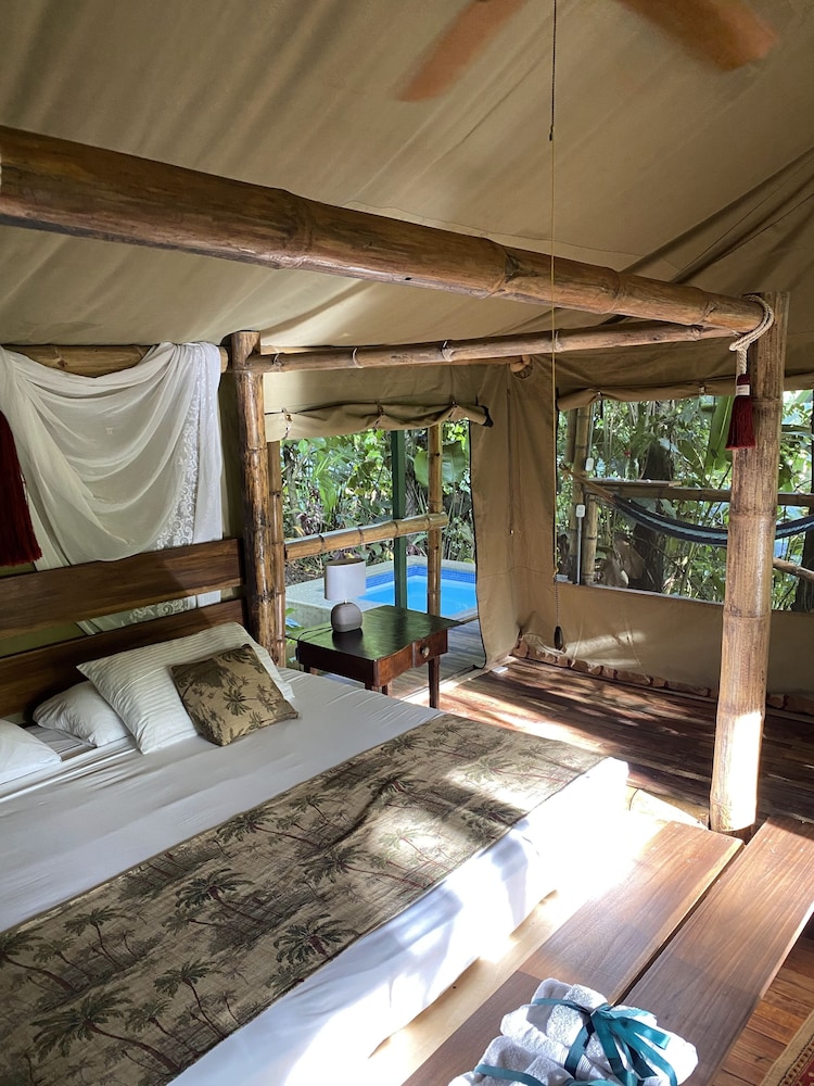 Tente Exclusive, 1 chambre, vue colline