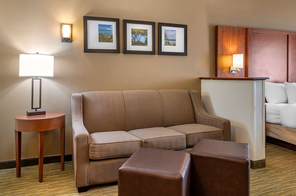 Suite, Non Smoking - Photo 1