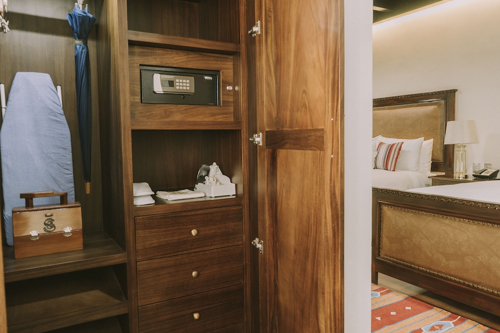 Double Luxury Suite photo 3