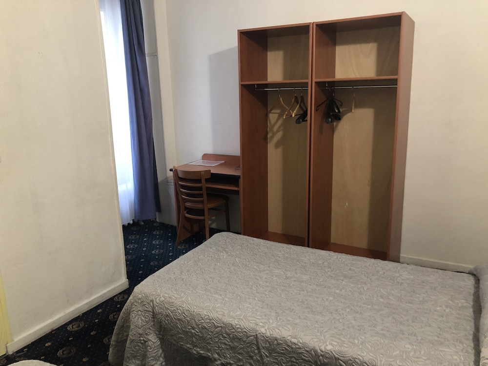 Single Room photo 3