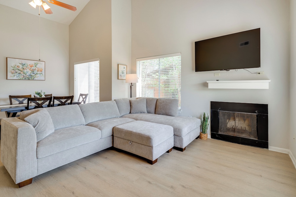 Apartment (2 Bedrooms)