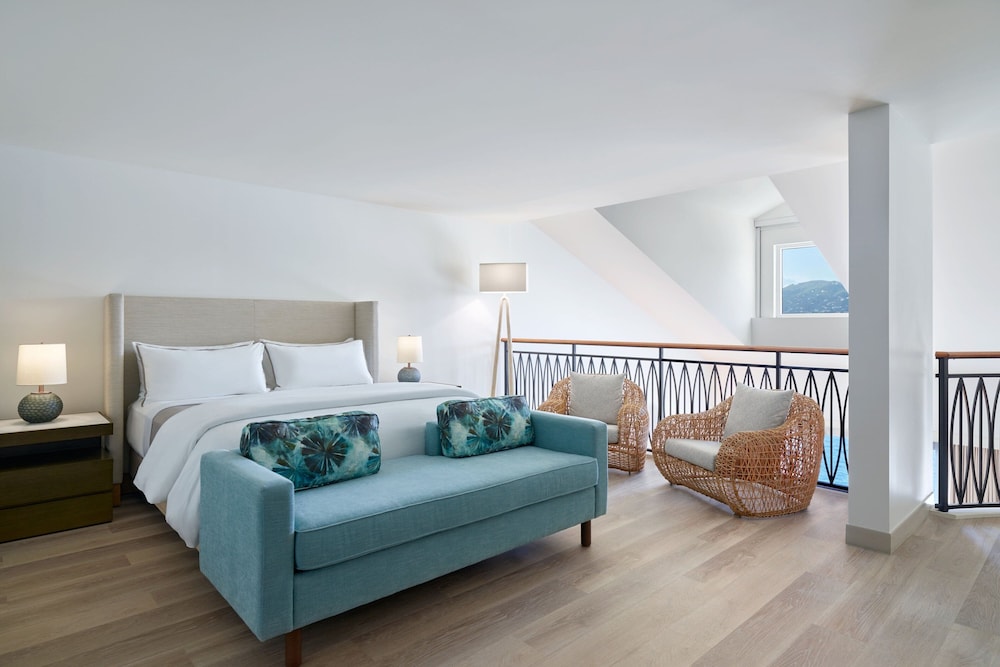 Suite, 1 Bedroom - Photo 4