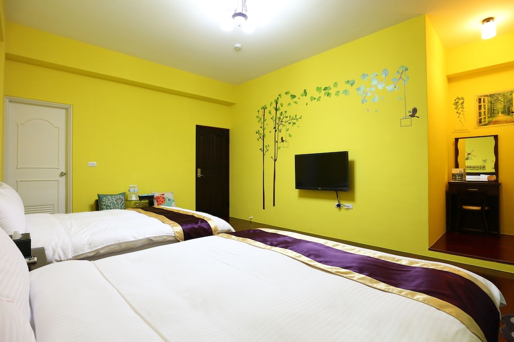 Quadruple Room (Sunny Summer-202) photo 2