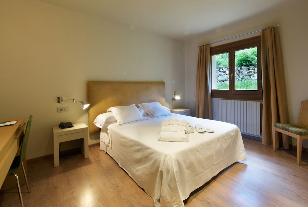 Superior Double Room - Photo 3