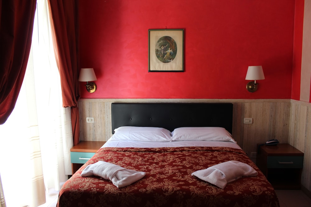 Deluxe Double Room, Balcony photo 2