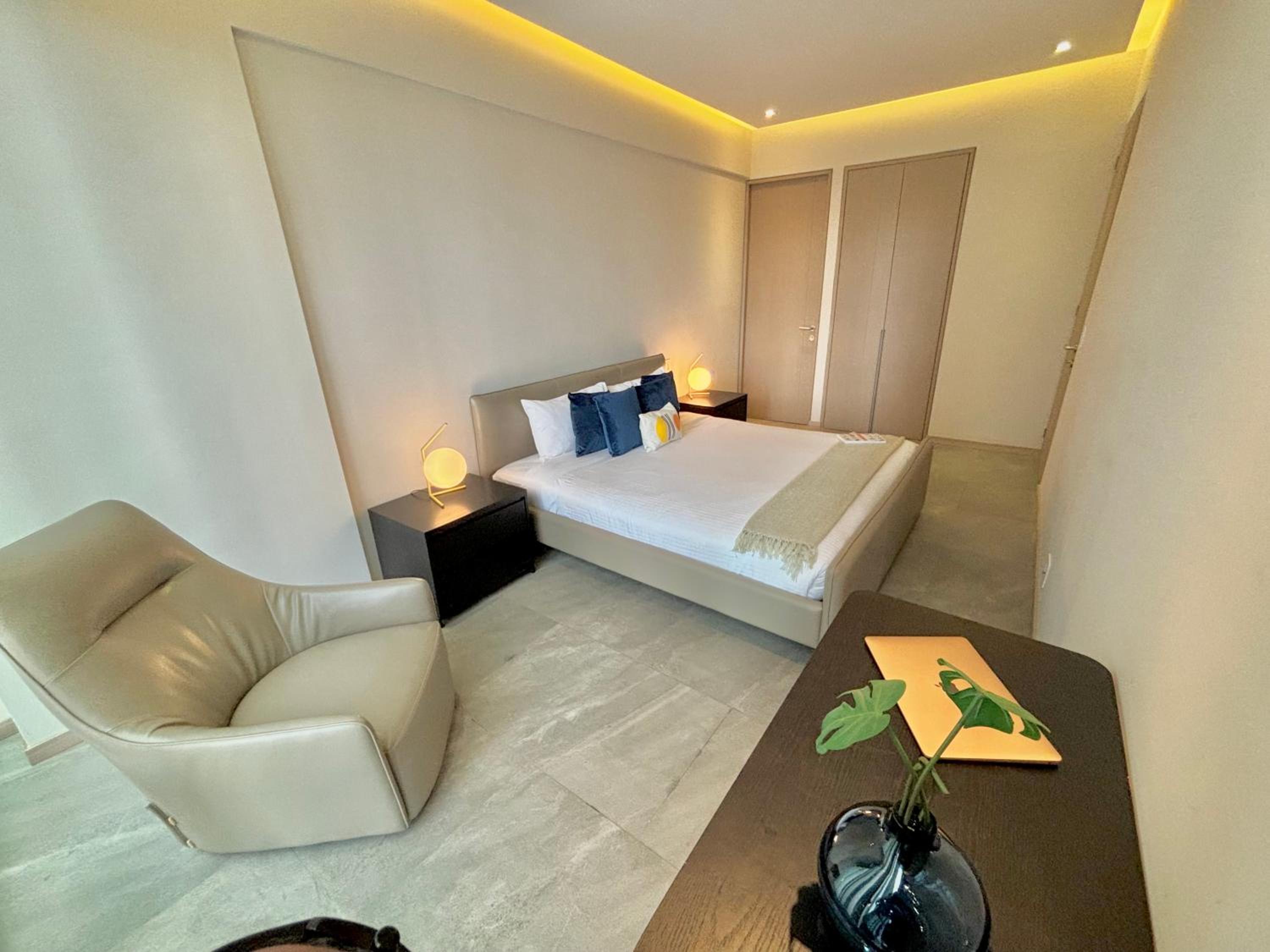 Standard Two-Bedroom Apartment - Photo 2