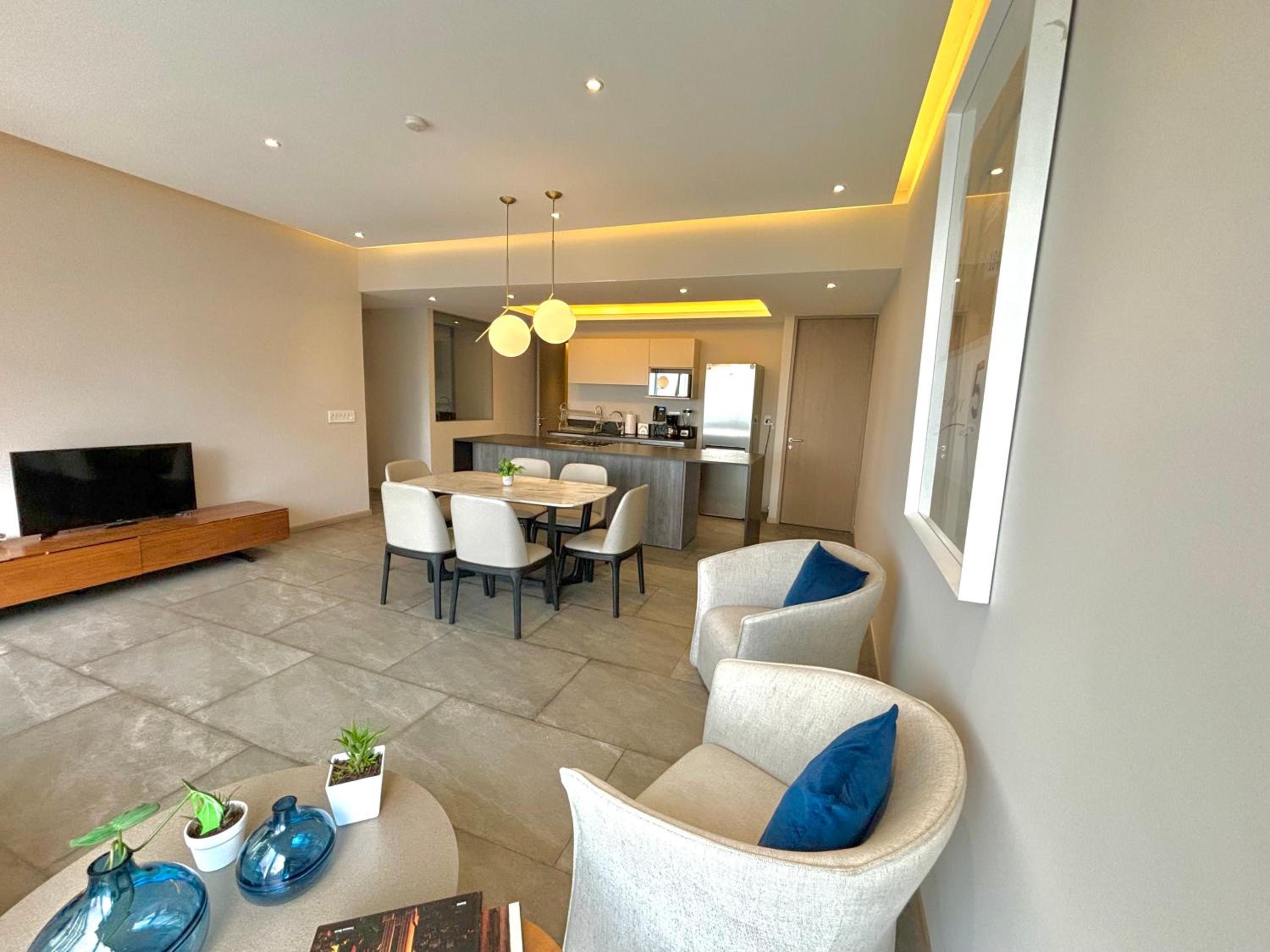 Three-Bedroom Apartment - Photo 10