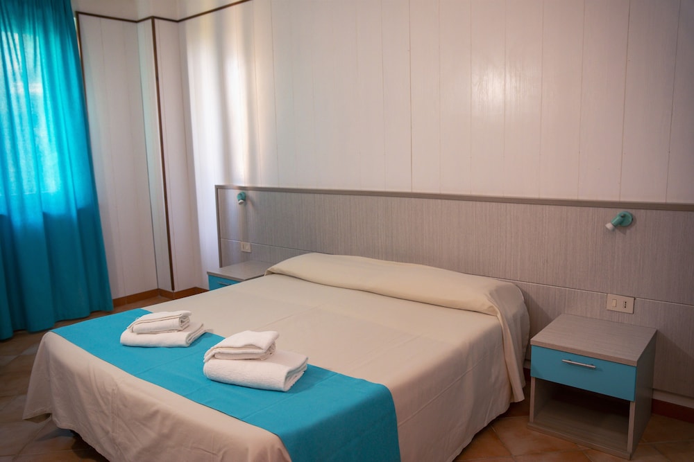 Apartment, 3 Bedrooms, Garden View (Trilocale) photo 2