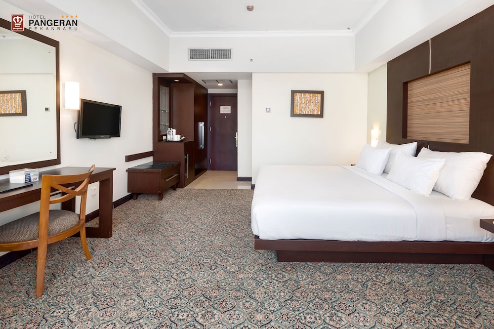 Executive King Room