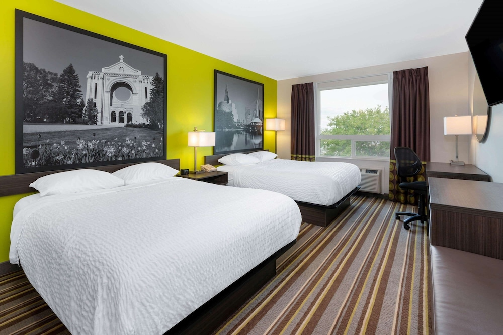 Room, 2 Queen Beds, Non Smoking (tub/shower) - Photo 1
