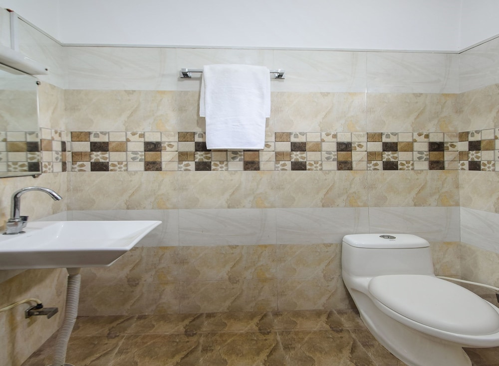 Double Or Twin Room photo 2