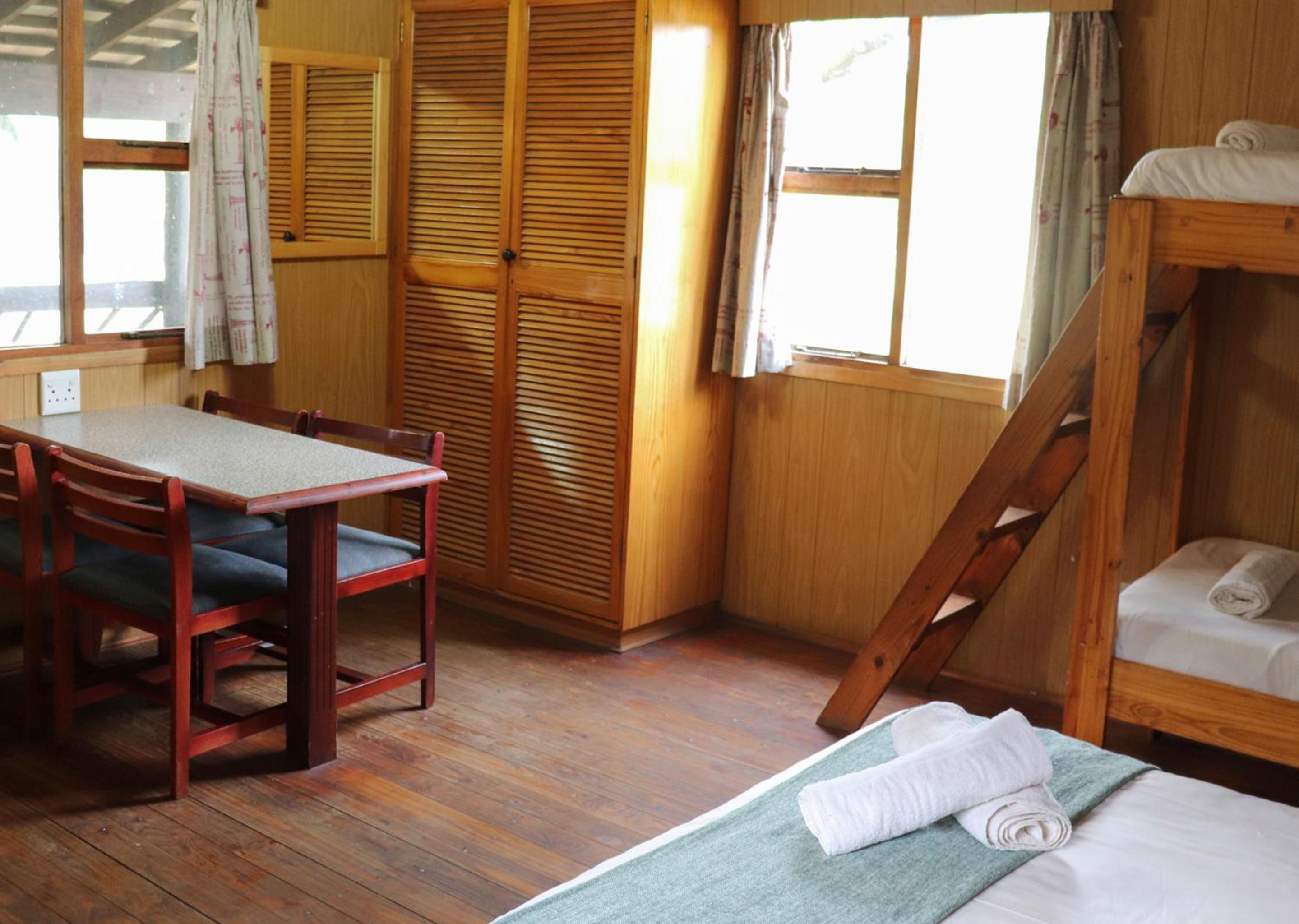Family Bungalow photo 2