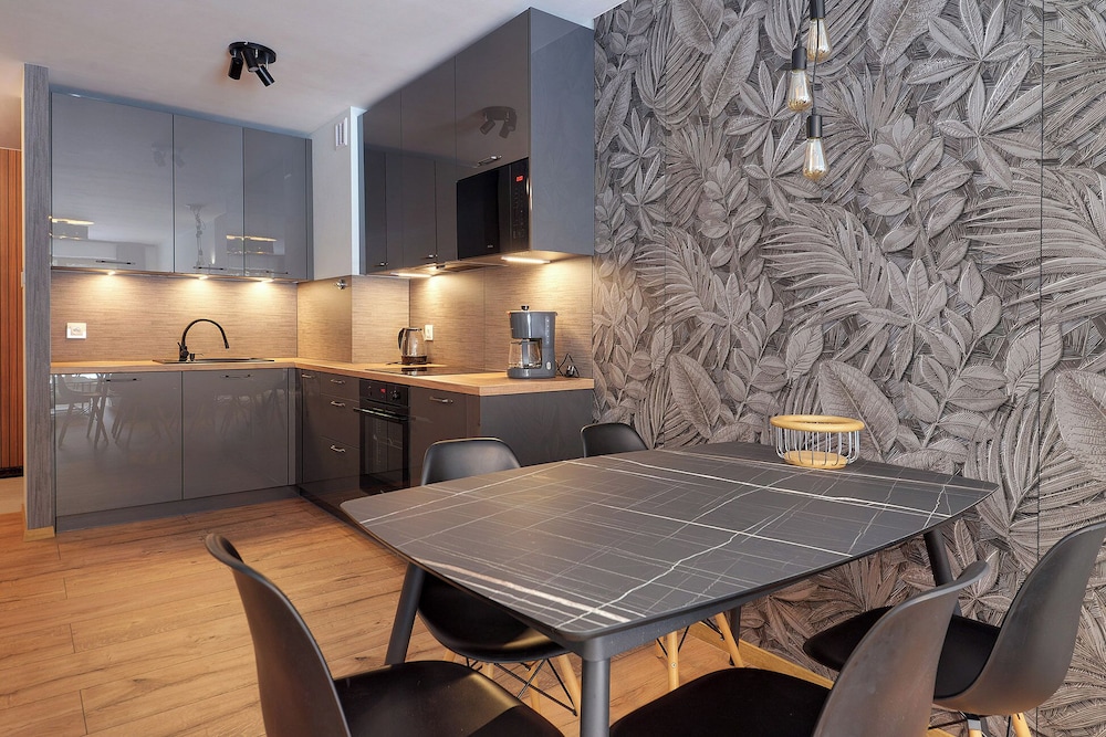 Apartment - Photo 8