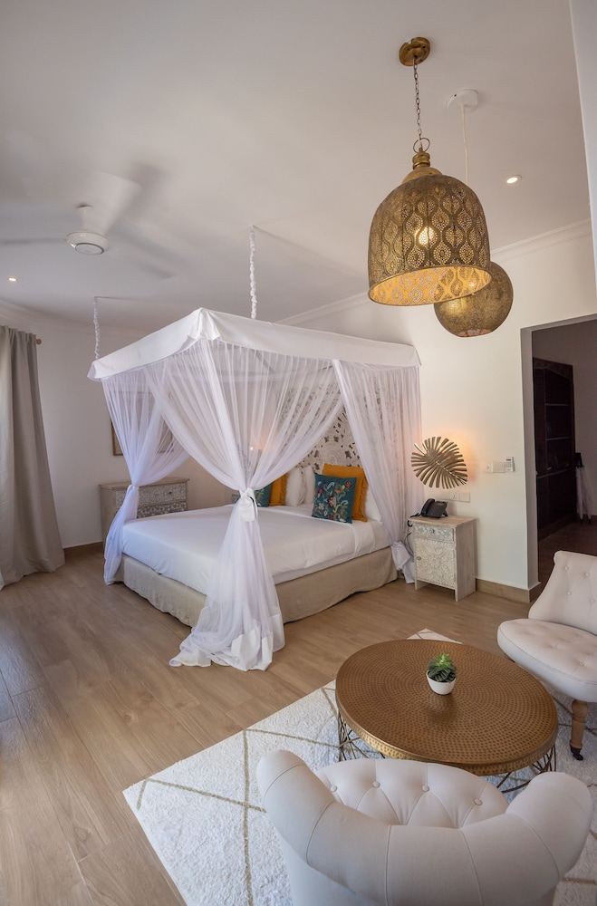 Deluxe Room, Ocean View - Photo 17