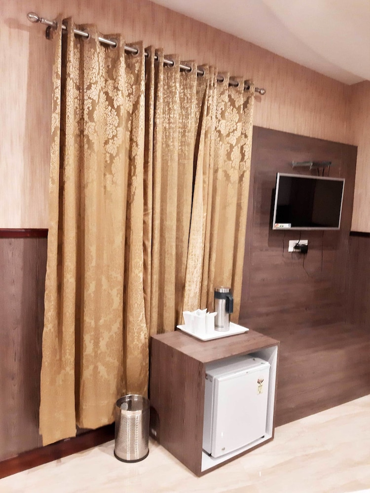 Deluxe Triple Room, 1 Bedroom, Mountain View photo 3