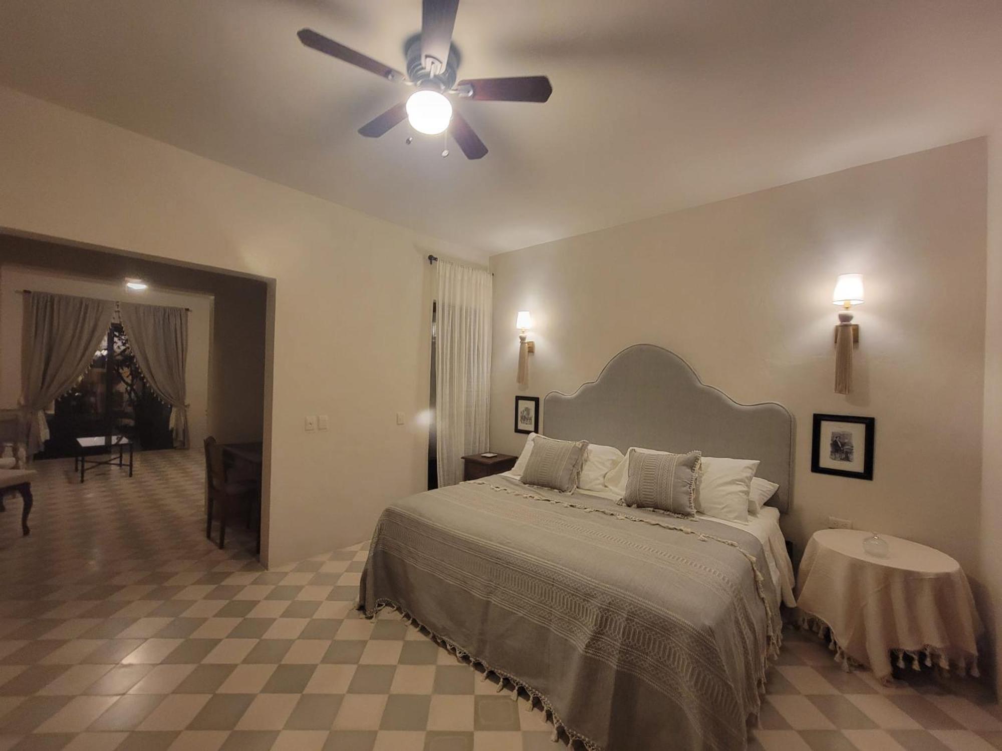 Large Double Room