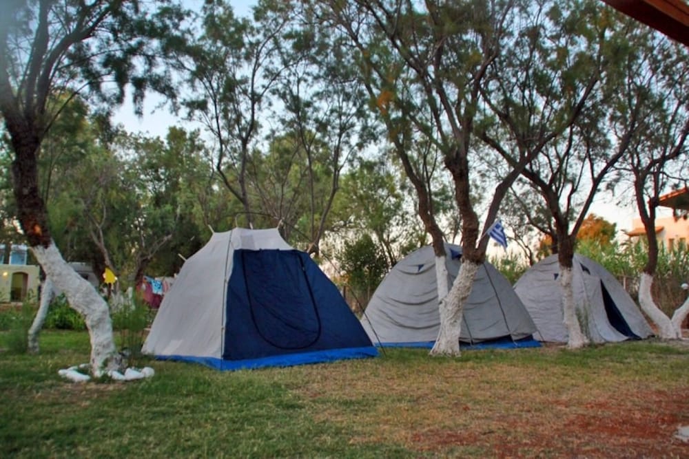 Tent (3 Guests)