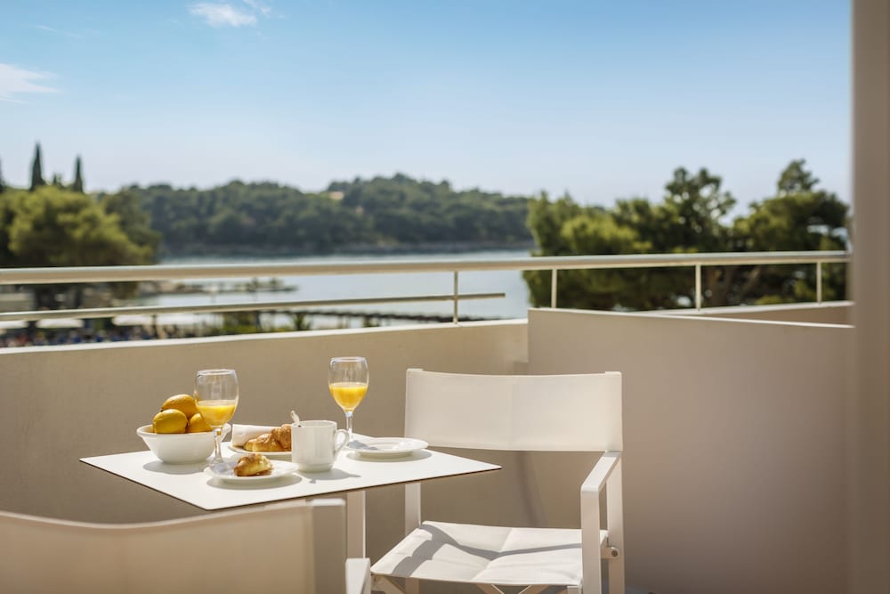 Classic Suite, Balcony, Sea View - Photo 5