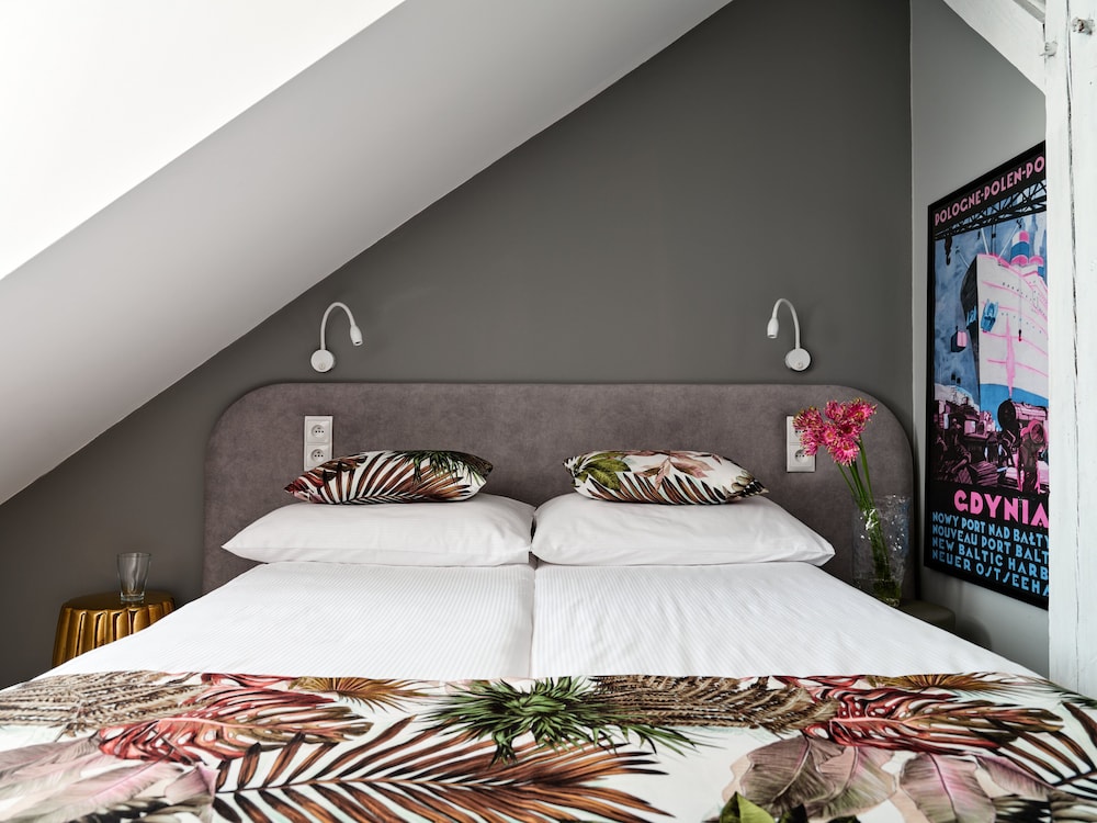 Family Quadruple Room (vaulted ceiling)