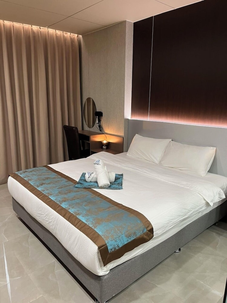 Deluxe Single Room, 1 Bedroom, Non Smoking, City View