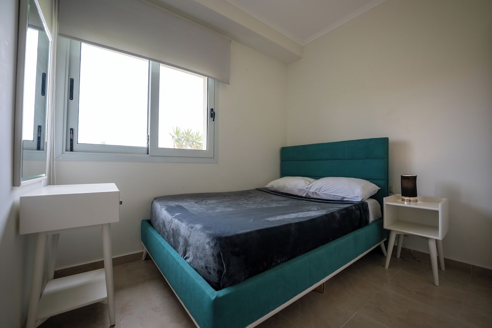 Deluxe Apartment, 2 Bedrooms, Sea View photo 3