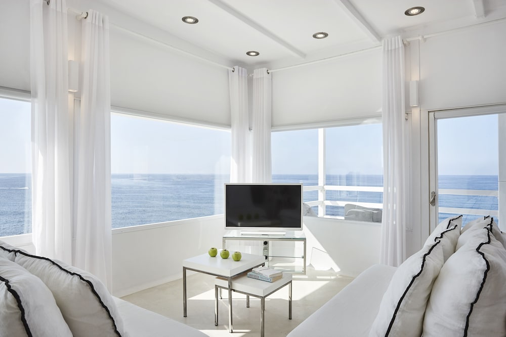 Suite, Sea View (Notos) - Photo 2