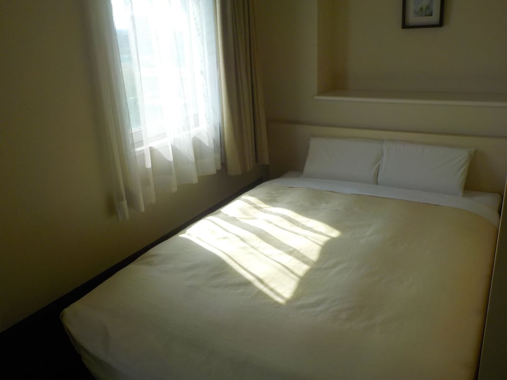 Comfort Double Room, Smoking (1 double bed + 1 extra bed) photo 2