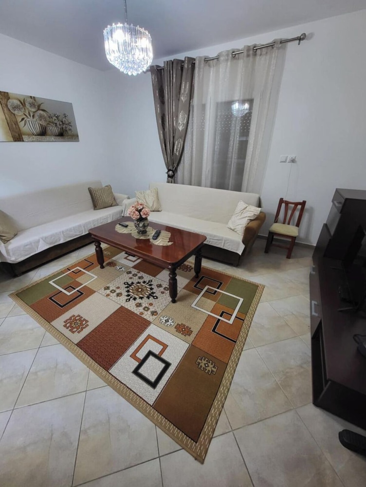 Apartment, 1 Bedroom, Balcony, Hill View