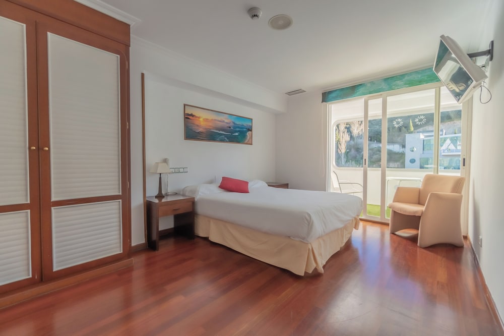 Habitación Doble Económica, Vista al Lago