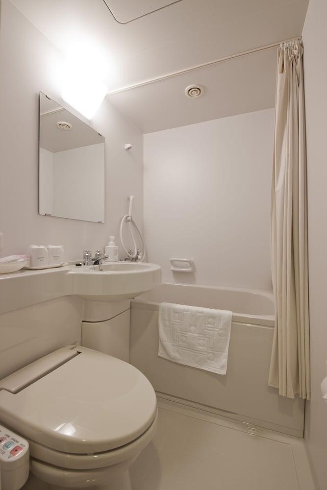 Twin Room, Non Smoking photo 3