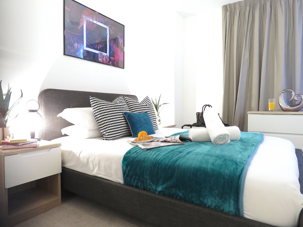 Two Bedroom with Views & Balcony