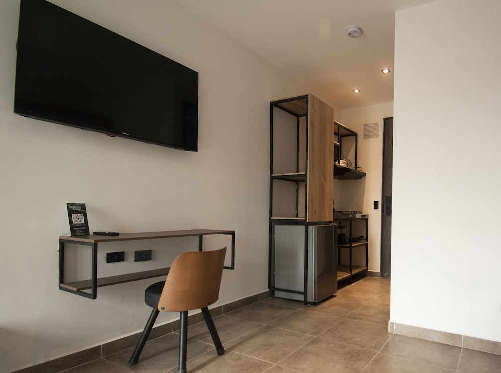 Standard Room photo 3