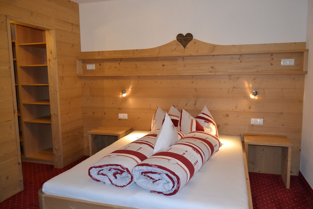 Junior Suite, Balcony - Photo 1
