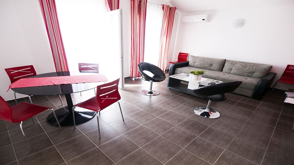 Apartment, 2 Bedrooms (Mona 4) photo 2