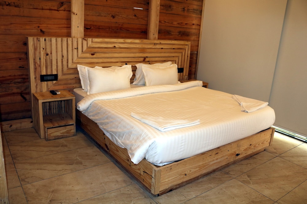 Cottage Room - Photo 6