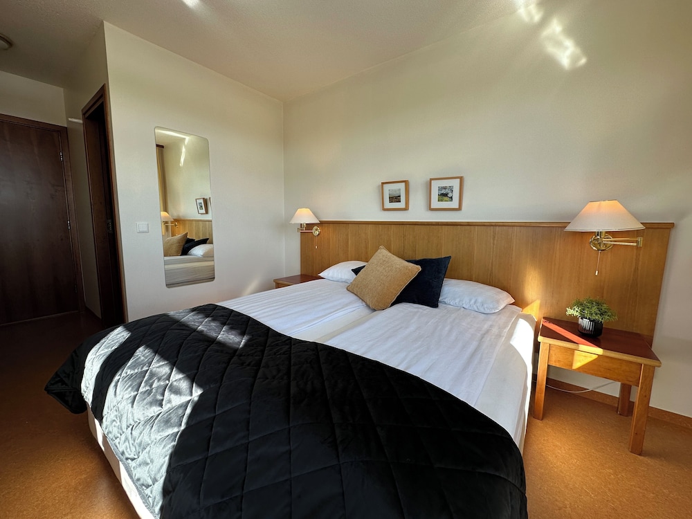 Classic Double or Twin Room - Photo 6