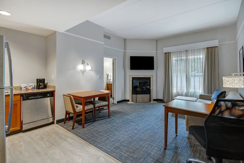Suite, 1 Bedroom photo 3