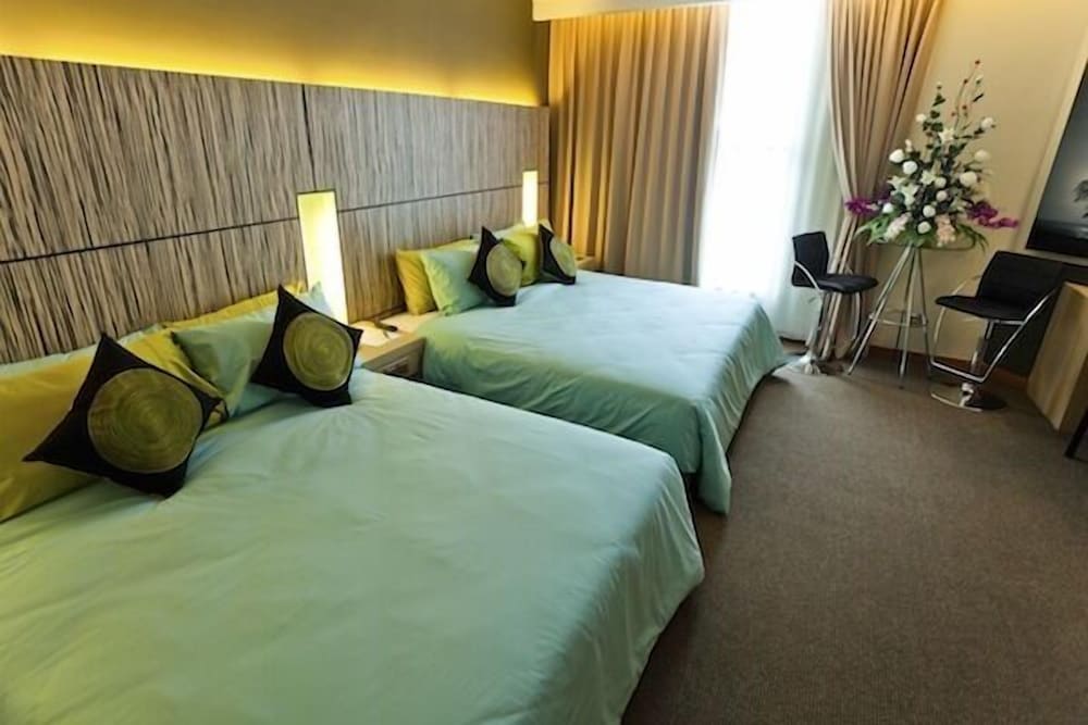 Room (Super Suite) photo 3