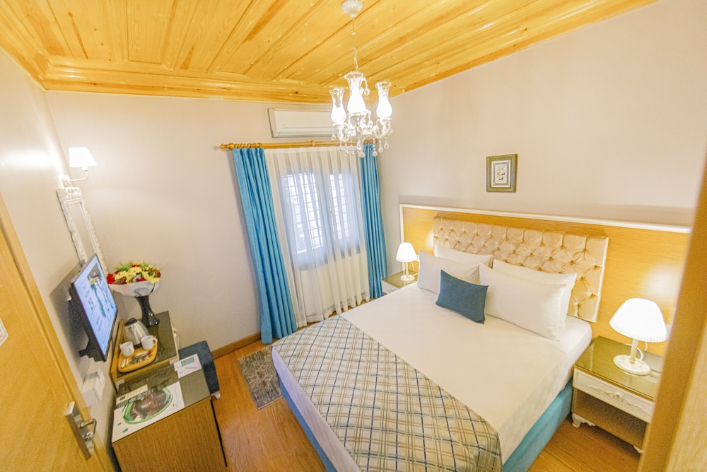 Economy Double Room, Non Smoking photo 2