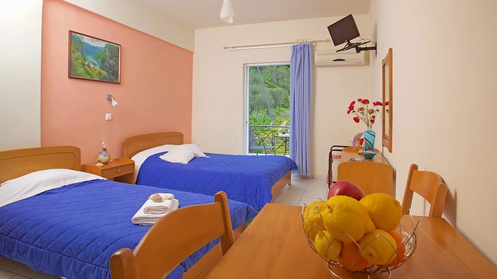 Economy Studio, 1 Bedroom, Garden View, Garden Area (For 2)