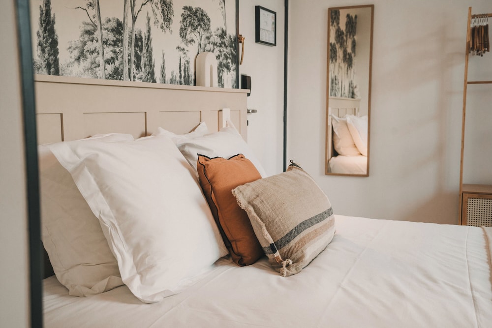 Junior Double Room
