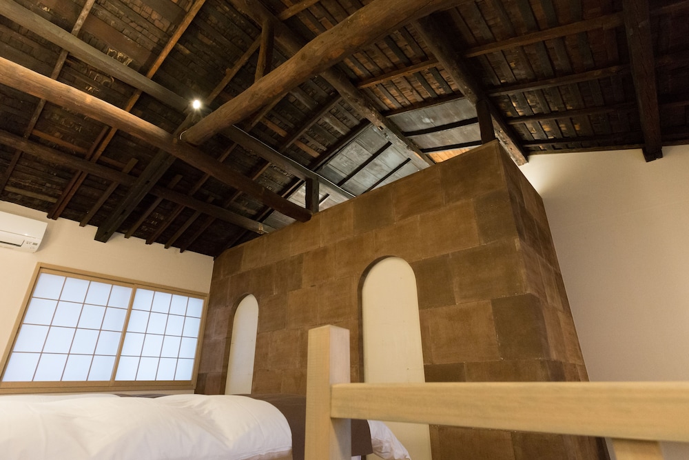 Holiday Rentals photo 3