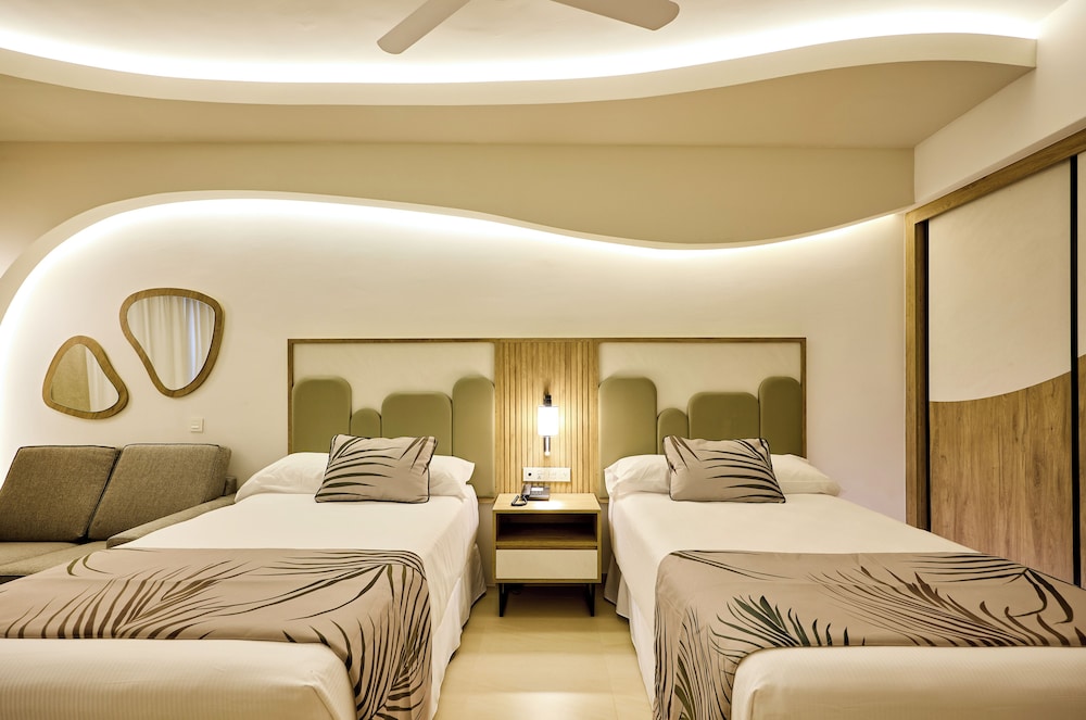 Junior Suite, Partial Ocean View (B2C-US) photo 2
